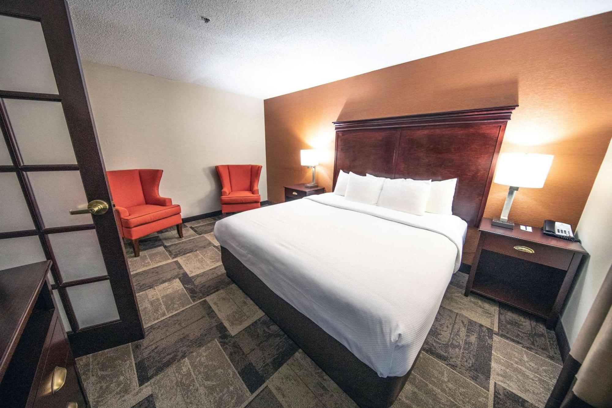 Comfort Inn & Suites Hutchinson Ngoại thất bức ảnh