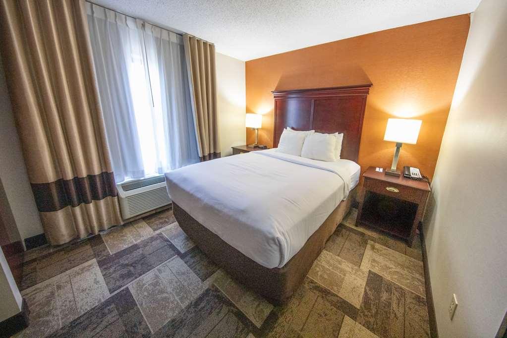Comfort Inn & Suites Hutchinson Phòng bức ảnh